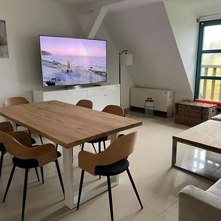 Mp 7 Backbord Apartment Klutz